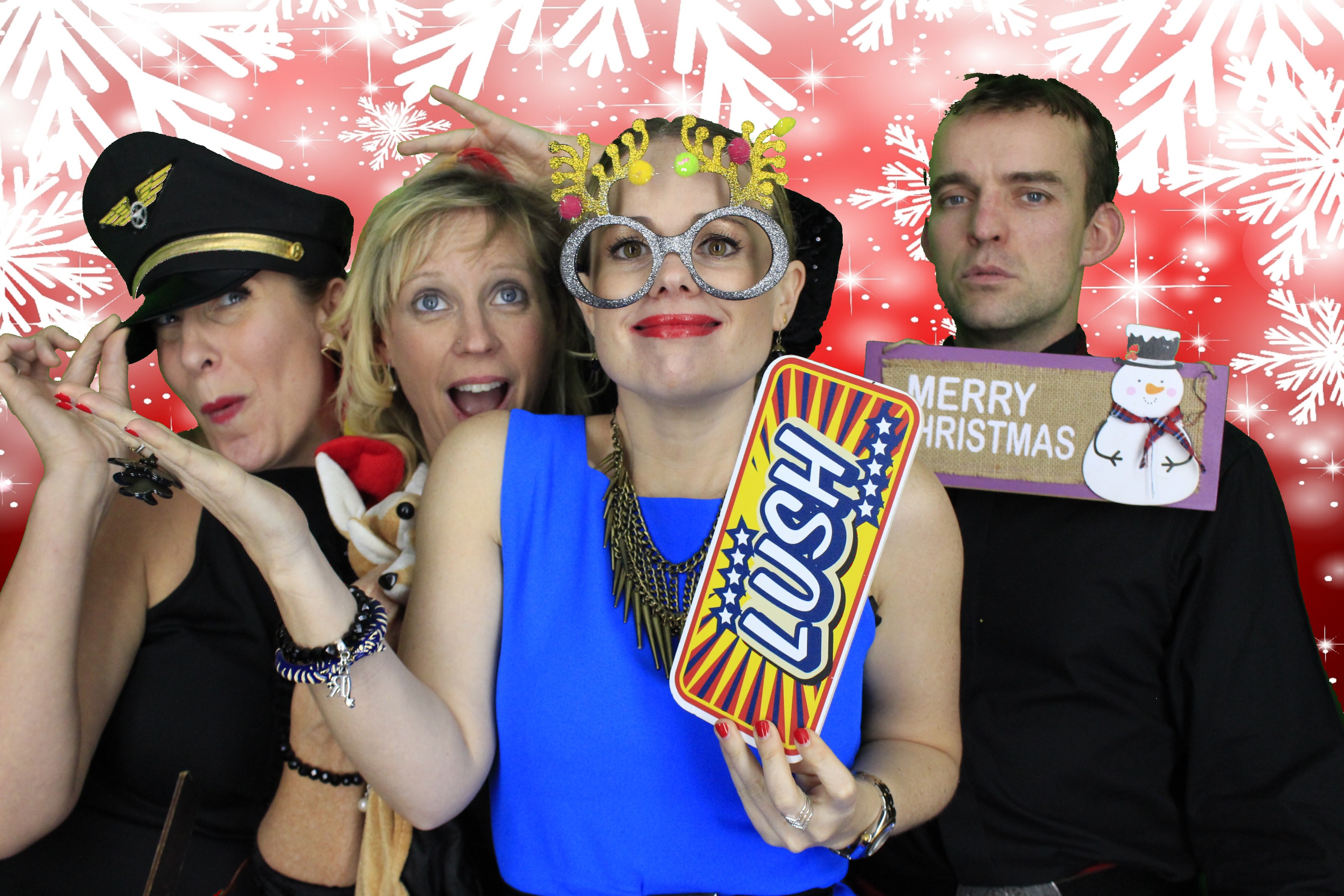 Silvermere Christmas Party  | View more photos from the event at gallery.myphotoboothexperience.co.uk/u/MyPhotoBoothExperienceLtd/Silvermere-Christmas-Party-1